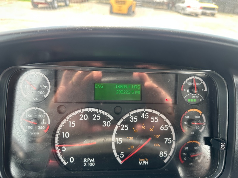 How can I tell the Real/Accurate miles on a diesel engine using Engine Hours